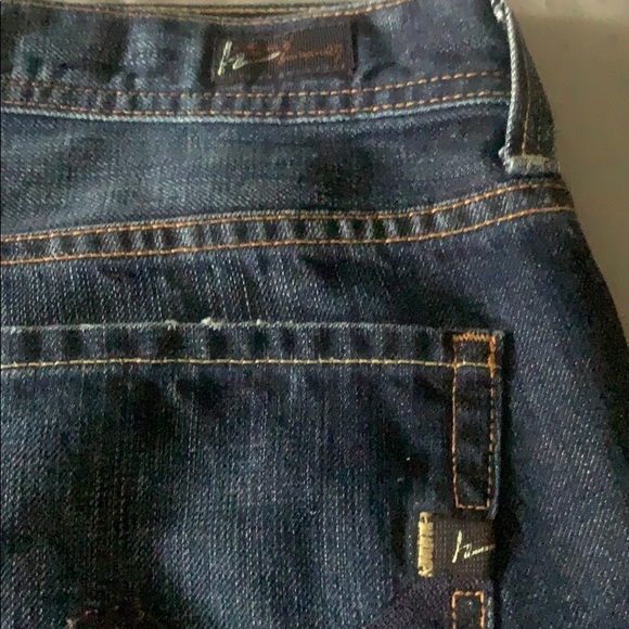 Jeans - Picture 2 of 2